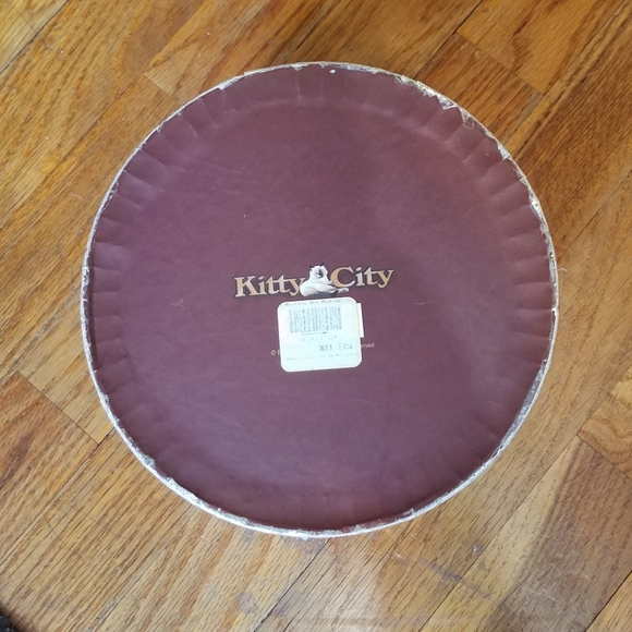 Kitty City keepsake Vintage Jewelry box. - Picture 7 of 8